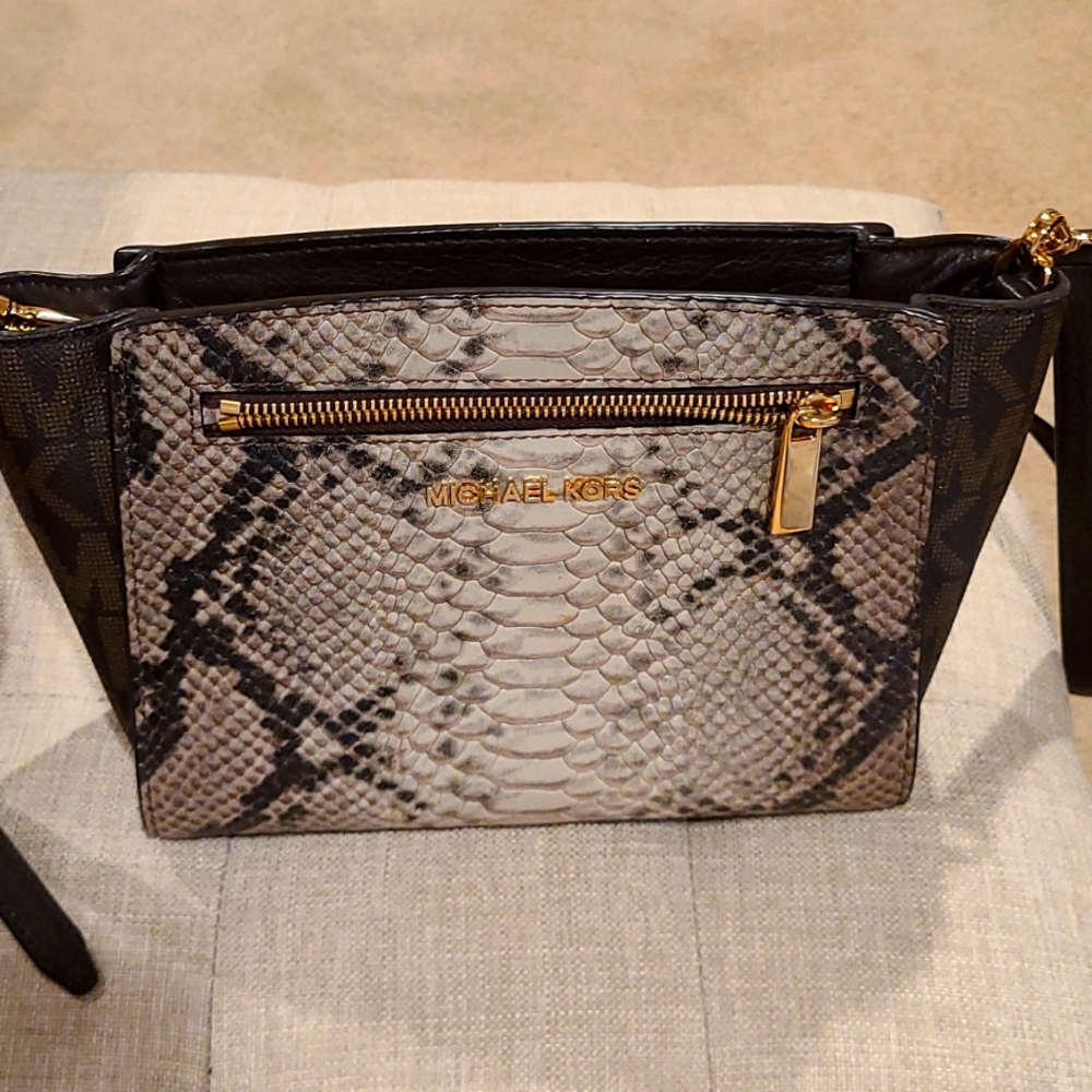 Michael Kors Brown purse